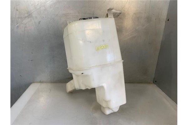 Recambio de deposito limpiaparabrisas para nissan nv200 furgón 1.5 dci referencia OEM IAM 28910BJ00A  