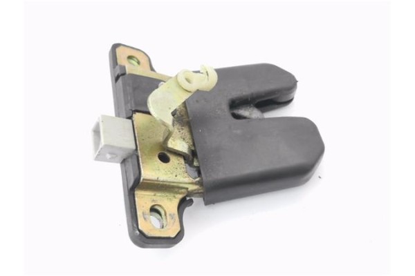 Recambio de cierre electromagnetico porton para seat toledo (1m2) 1.6 referencia OEM IAM 8D5827505D  