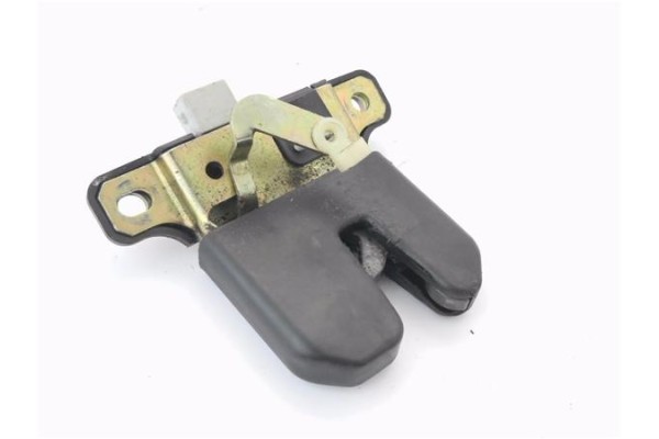Recambio de cierre electromagnetico porton para seat toledo (1m2) 1.6 referencia OEM IAM 8D5827505D  