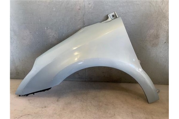 Recambio de aleta delantero izquierda para citroen c4 coupe 1.6 16v referencia OEM IAM CT0100101  