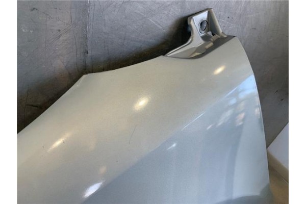 Recambio de aleta delantero izquierda para citroen c4 coupe 1.6 16v referencia OEM IAM CT0100101  