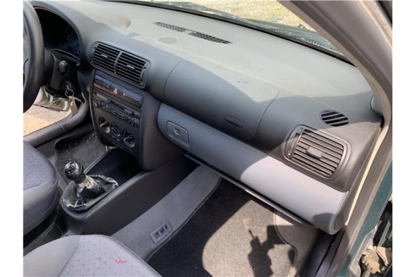 Recambio de kit airbag para seat toledo (1m2) 1.6 referencia OEM IAM 1M0880201NLLB 1J0880204K 