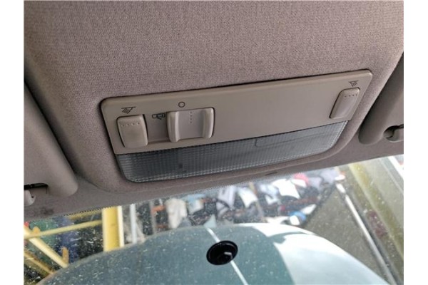 Recambio de luz delantero central techo para seat toledo (1m2) 1.6 referencia OEM IAM 3B0947105CY20  
