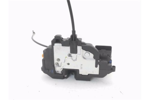 Recambio de cierre electromagnetico delantero izquierdo para renault master iii combi 2.3 l2h2 3,5t referencia OEM IAM 805030009