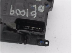 Recambio de cierre electromagnetico delantero izquierdo para renault master iii combi 2.3 l2h2 3,5t referencia OEM IAM 805030009