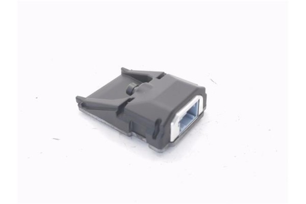 Recambio de camara para citroen c3 1.2 feel referencia OEM IAM 9826178580  