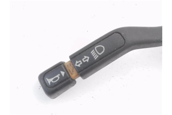 Recambio de mando de luces para ford fiesta iii (gfj) 1.1 referencia OEM IAM 84FG13B8302BA 96028100 