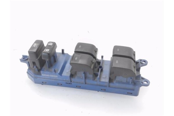 Recambio de mando elevalunas delantero izquierdo para toyota avensis cross sport (t27) 2.2 premium referencia OEM IAM 8404005020