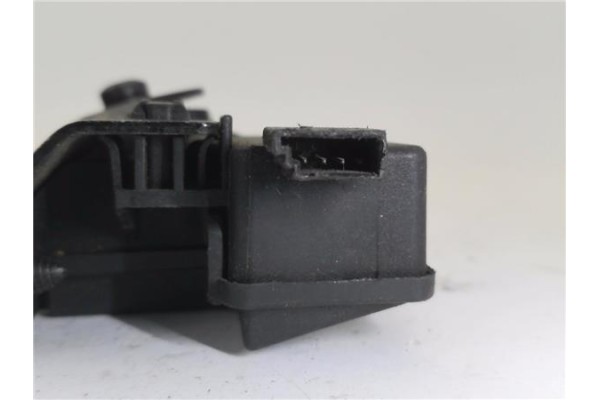 Recambio de cerradura porton para bmw serie 3 berlina (e46) 1.8 316i referencia OEM IAM 8196401  