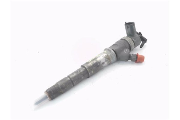 Recambio de inyector para renault master iii combi 2.3 l2h2 3,5t referencia OEM IAM 445110634  