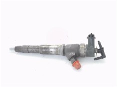 Recambio de inyector para renault master iii combi 2.3 l2h2 3,5t referencia OEM IAM 445110634  