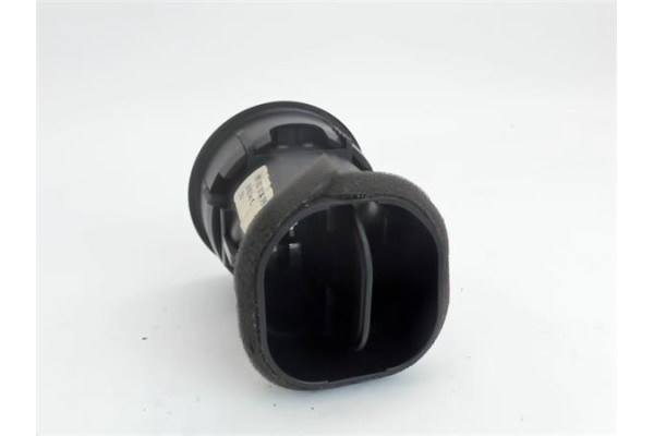 Recambio de conducto ventilacion derecho para audi a3 (8p1) 2.0 fsi ambiente referencia OEM IAM 8P0820901A  