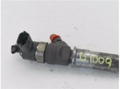 Recambio de inyector para renault master iii combi 2.3 l2h2 3,5t referencia OEM IAM 445110634  