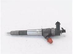 Recambio de inyector para renault master iii combi 2.3 l2h2 3,5t referencia OEM IAM 445110634  