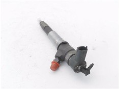 Recambio de inyector para renault master iii combi 2.3 l2h2 3,5t referencia OEM IAM 445110634  