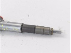 Recambio de inyector para renault master iii combi 2.3 l2h2 3,5t referencia OEM IAM 445110634  