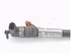 Recambio de inyector para renault master iii combi 2.3 l2h2 3,5t referencia OEM IAM 445110634  