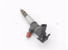Recambio de inyector para renault master iii combi 2.3 l2h2 3,5t referencia OEM IAM 445110634  