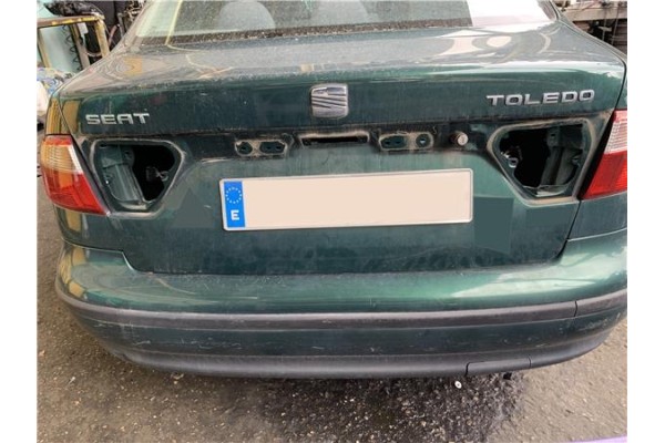 Recambio de tapa maletero para seat toledo (1m2) 1.6 referencia OEM IAM 1M5827025D  