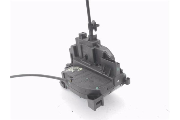 Recambio de cierre electromagnetico delantero derecho para renault master iii combi 2.3 l2h2 3,5t referencia OEM IAM 805020009R 