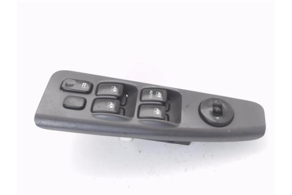 Recambio de mando elevalunas delantero izquierdo para kia cerato (ld) 1.5 lx crdi berlina (4-ptas.) referencia OEM IAM 621W05560