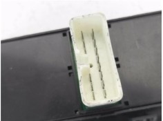 Recambio de mando elevalunas delantero izquierdo para kia cerato (ld) 1.5 lx crdi berlina (4-ptas.) referencia OEM IAM 621W05560