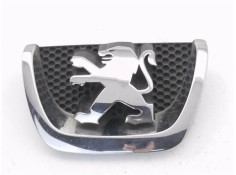 Recambio de rejilla capo para peugeot partner tepee 1.6 premium referencia OEM IAM 96864156  