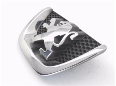 Recambio de rejilla capo para peugeot partner tepee 1.6 premium referencia OEM IAM 96864156  