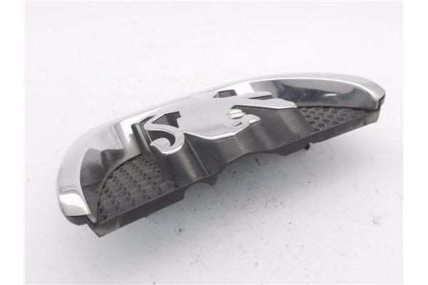 Recambio de rejilla capo para peugeot partner tepee 1.6 premium referencia OEM IAM 96864156  