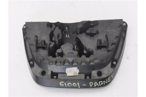 Recambio de rejilla capo para peugeot partner tepee 1.6 premium referencia OEM IAM 96864156  