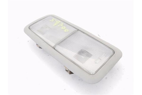 Recambio de luz trasero central techo para toyota avensis cross sport (t27) 2.2 premium referencia OEM IAM 8125005030BC  