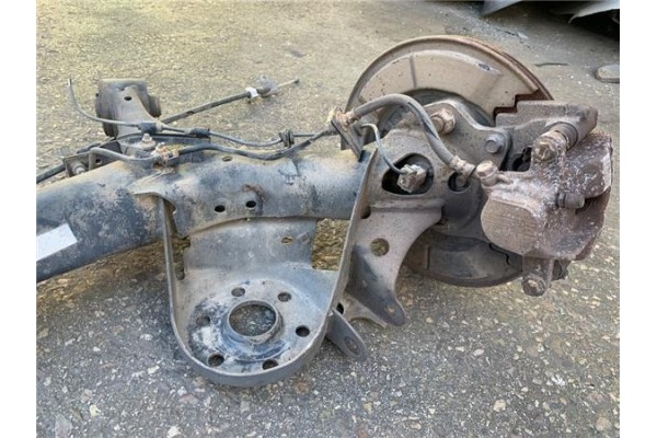 Recambio de puente trasero para toyota verso (aur2/zgr2) 2.0 d-4d referencia OEM IAM 421010F020  
