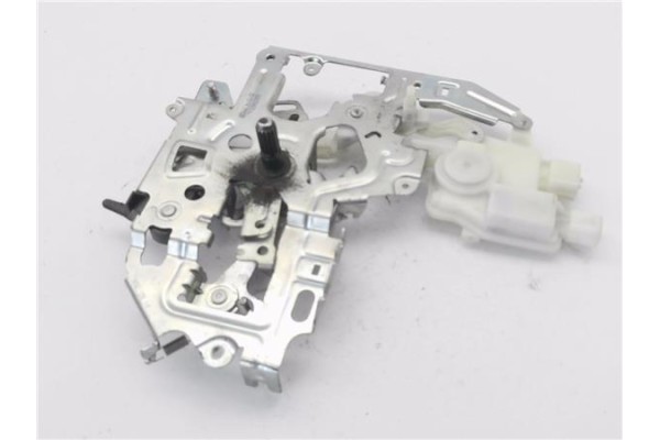 Recambio de cerradura puerta corredera derecha para renault master iii combi 2.3 l2h2 3,5t referencia OEM IAM 8200766631L  