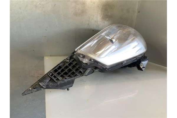 Recambio de faro delantero dcho para chevrolet spark 1.0 basis referencia OEM IAM 12680  
