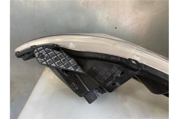 Recambio de faro delantero dcho para chevrolet spark 1.0 basis referencia OEM IAM 12680  