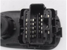 Recambio de mando elevalunas delantero izquierdo para renault master iii furgón 2.3 l1h1 ka 2,8t referencia OEM IAM 8200637849  