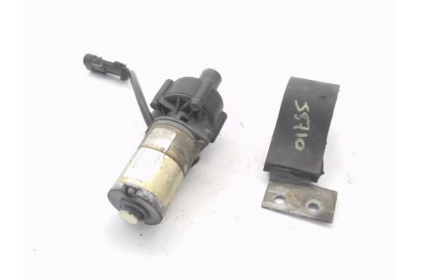 Recambio de bomba de agua para opel frontera a 2.3 td (5jmwl4) referencia OEM IAM 90353538 392020020 