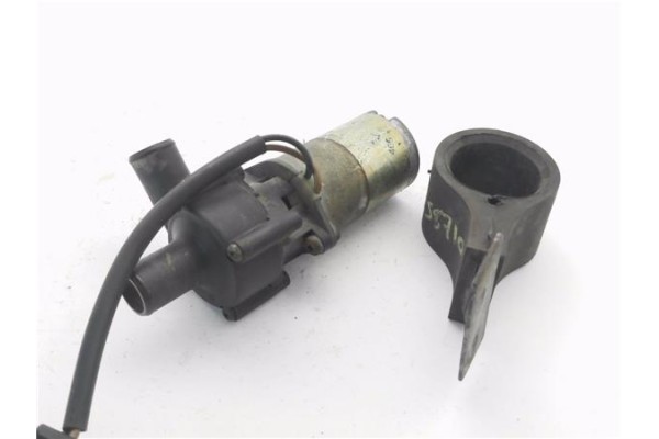 Recambio de bomba de agua para opel frontera a 2.3 td (5jmwl4) referencia OEM IAM 90353538 392020020 