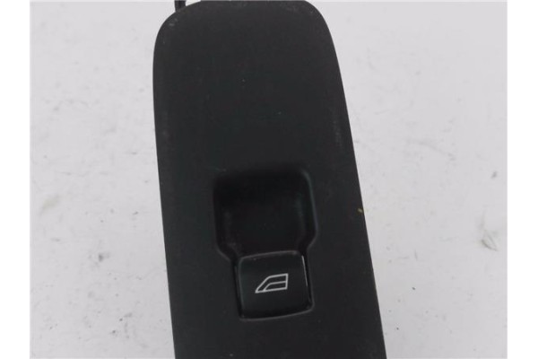 Recambio de mando elevalunas delantero derecho para volvo c30 1.6 referencia OEM IAM 30774162 3451305 