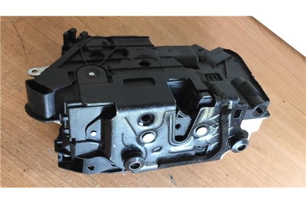 Recambio de cierre electromagnetico delantero derecho para seat ibiza berlina (6j5) 1.2 copa referencia OEM IAM 5N1837016C  