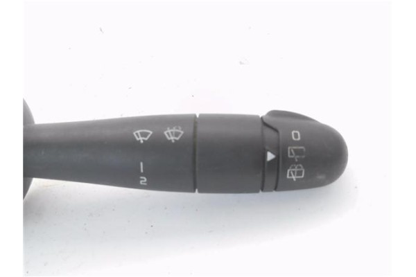Recambio de mando limpiaparabrisas para renault trafic ii furgón 1.9 27 cn referencia OEM IAM 8200070266  