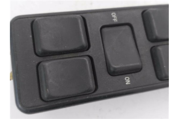 Recambio de mando elevalunas delantero izquierdo para volvo serie 460 1.6i referencia OEM IAM 3458000  
