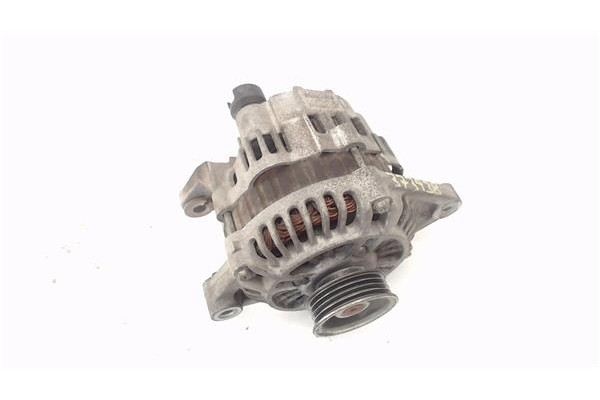Recambio de alternador para dacia sandero i 1.6 ambiance referencia OEM IAM 8200667605  