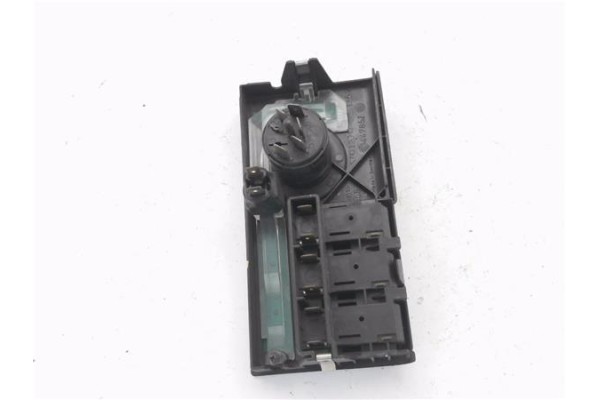 Recambio de mando de luces para volvo serie 440 1.6i referencia OEM IAM 447852  