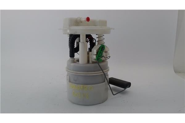 Recambio de bomba combustible para dacia sandero i 1.6 ambiance referencia OEM IAM 8200903683 172024388R 