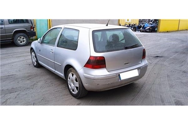 volkswagen golf iv berlina (1j1) del año 2023