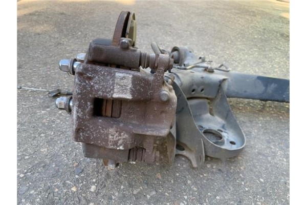 Recambio de puente trasero para toyota verso (aur2/zgr2) 2.0 d-4d referencia OEM IAM 421010F020  