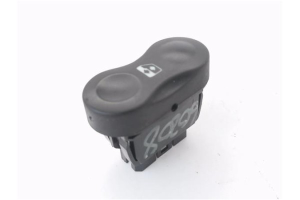 Recambio de mando elevalunas delantero izquierdo para dacia sandero i 1.6 ambiance referencia OEM IAM 8200108273 602227 
