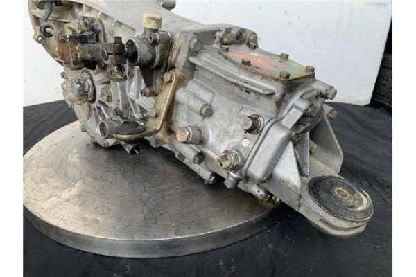 Recambio de caja cambios manual para mercedes-benz mb 100 d furgón/combi (631) 2.4 combi i (bm 631.333/343) referencia OEM IAM 7