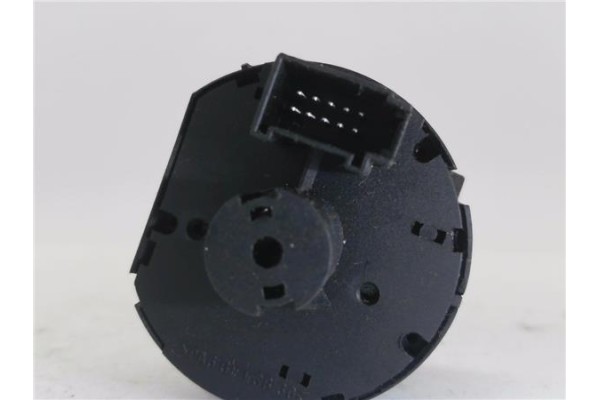 Recambio de mando de luces para volkswagen golf vi (5k1) 2.0 advance referencia OEM IAM 1K0941431BM  